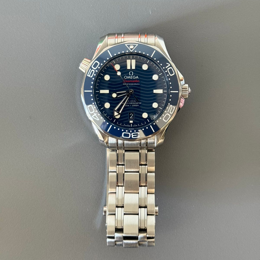 OMEGA SEAMASTER 300